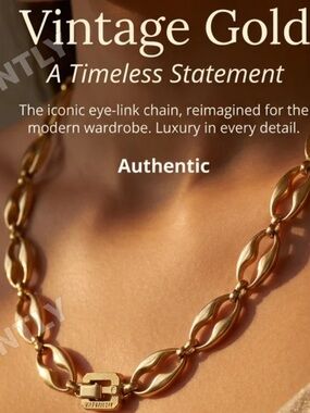 Givenchy Vintage Open-Link Leaf Motif Gold Plated Statement Choker👝